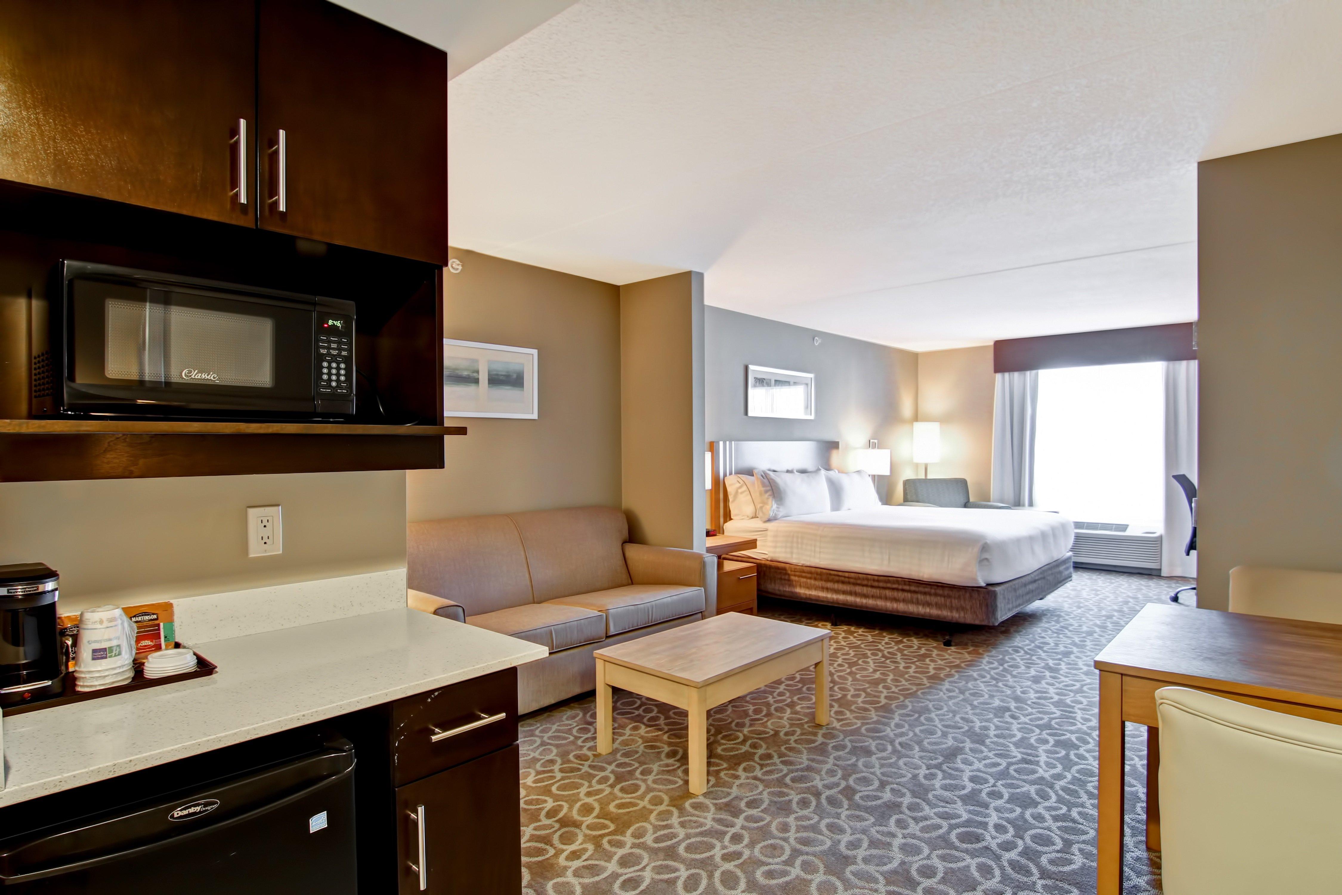 Holiday Inn Express & Suites Oshawa Downtown - Toronto Area By Ihg Exteriör bild